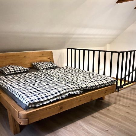 Mezonetovy Apartman S Terasou Na Samote V Lese Vlkava Zewnętrze zdjęcie