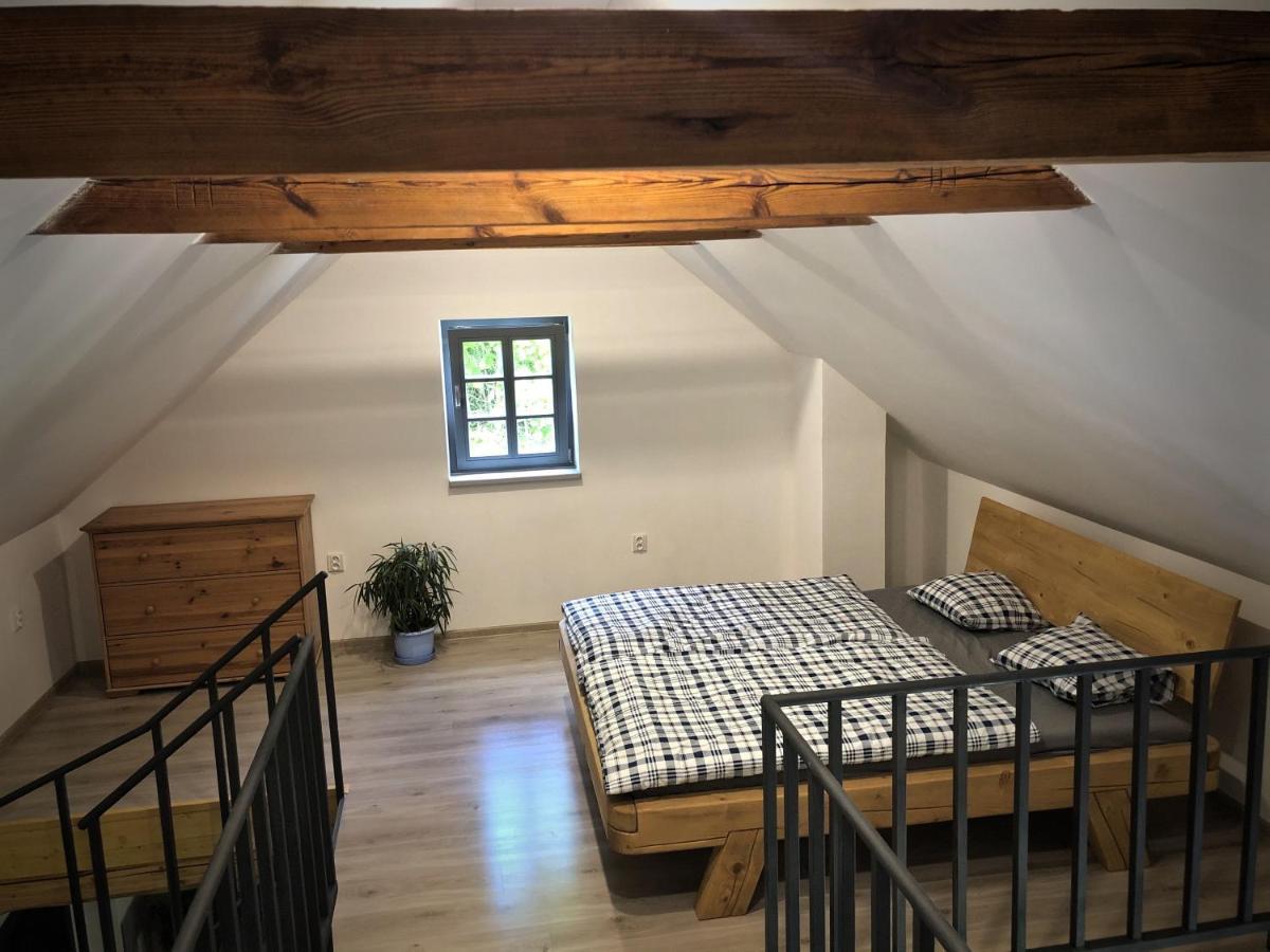 Mezonetovy Apartman S Terasou Na Samote V Lese Vlkava Zewnętrze zdjęcie
