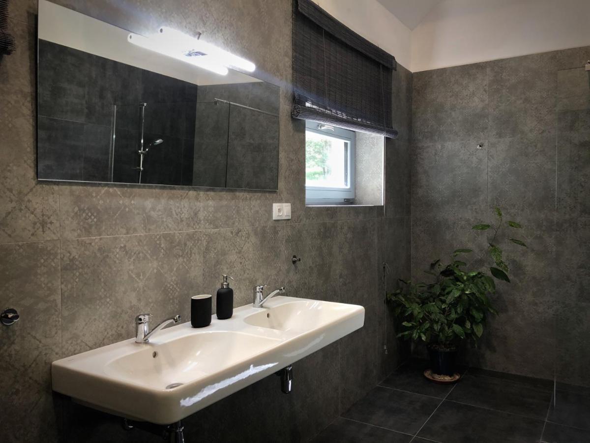 Mezonetovy Apartman S Terasou Na Samote V Lese Vlkava Zewnętrze zdjęcie