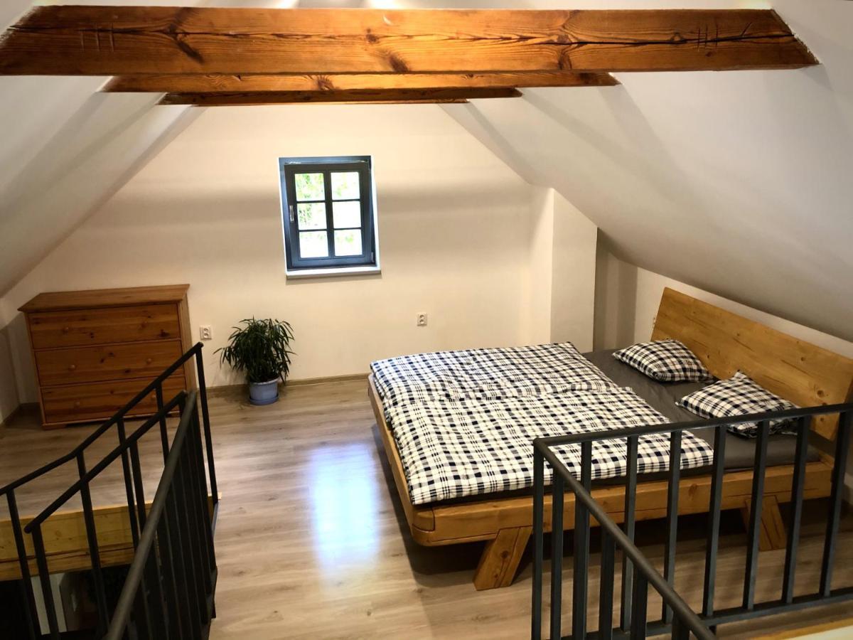 Mezonetovy Apartman S Terasou Na Samote V Lese Vlkava Zewnętrze zdjęcie